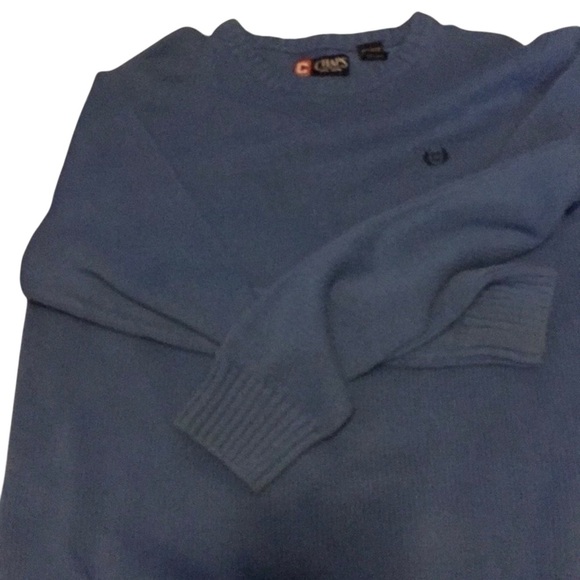 Chaps Men's V-Neck Sweater in Navy - Picture 4 of 11